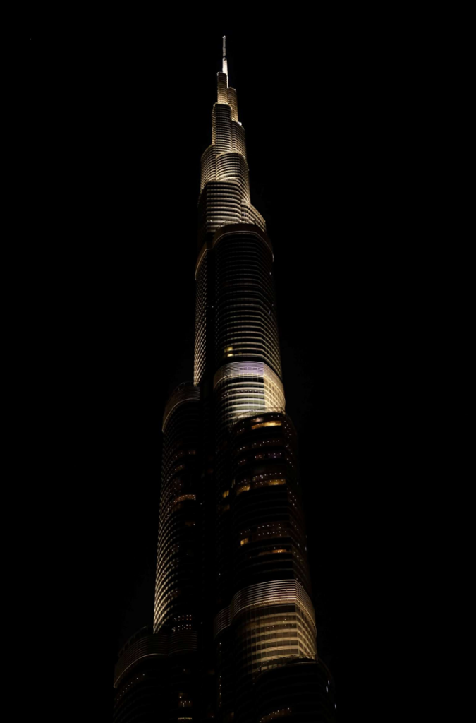 THE BURJ KHALIFA DEFINES DUBAI.